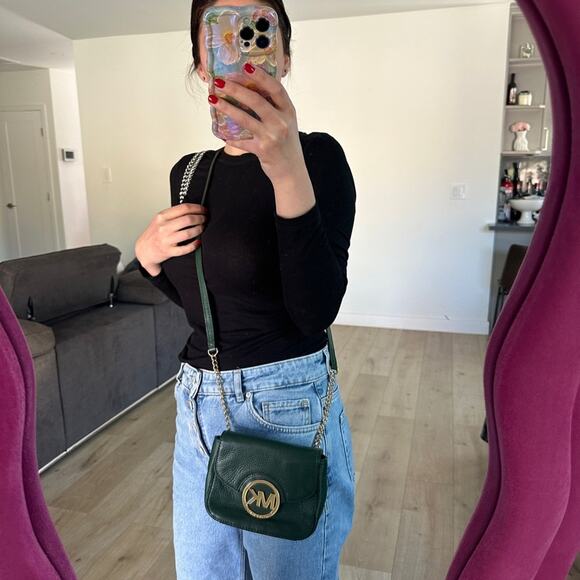 Michael kor crossbody mini green leather handbag - Picture 6 of 7